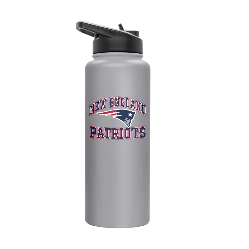 Travel Souvenir Team Mug-New England Patriots 34oz Athletic Quencher Bottle