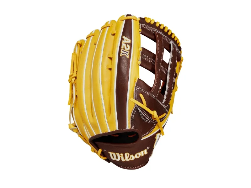 Brown Baseball Glove-Wilson A2K Juan Soto 12.75" Glove